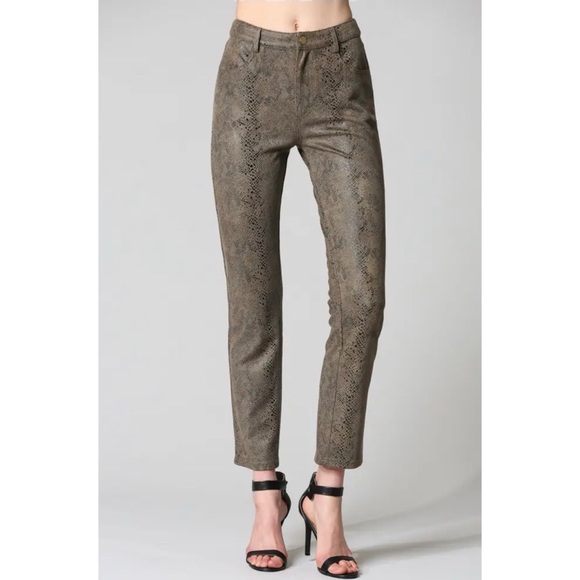 FATE High Rise Snake Print Pants Style FC-518 Size Small - Picture 1 of 15